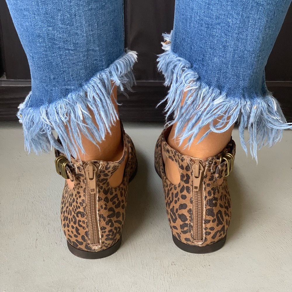 Leather Cheetah Print Ankle Strap Ballet Flats - Picture 7 of 8